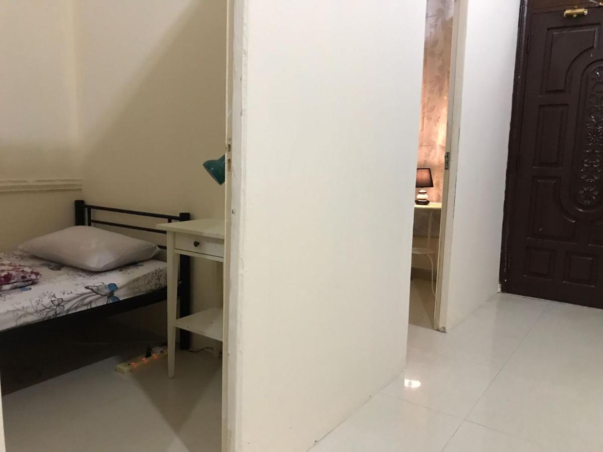 Backpackers Place Homestay *